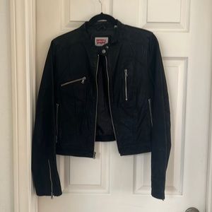 Levi’s leather jacket | size: large | Black